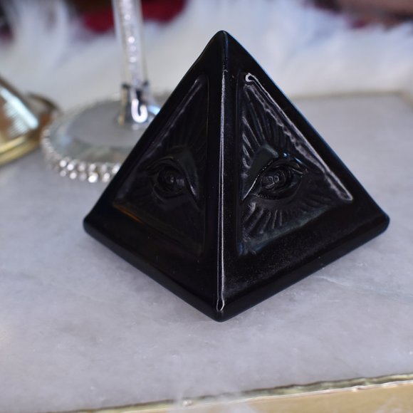 Natural Obsidian Eye of Horus Pyramid - Picture 3 of 3